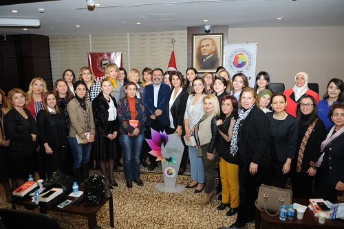 AHMET ÜMİT İLE İMZA GÜNÜ